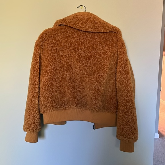 aritzia/wilfred teddy bomber jacket - Picture 3 of 4